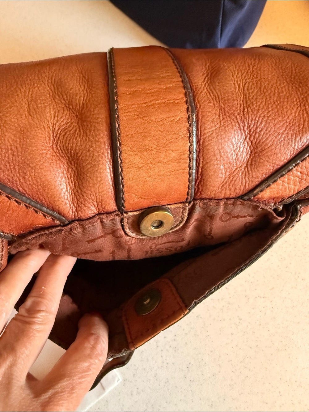 Vintage Reissue Fossil Leather Saddle Shoulder/crossbody Bag - Picture 15 of 16